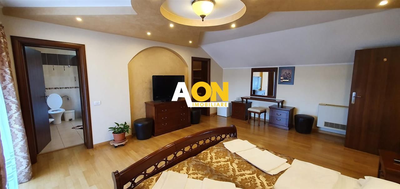 Casa 10 camere, ideala ca pensiune, zona Cetatii Alba Carolina - Poză 6
