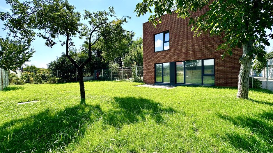 Casa individuala - 149 mp util - terasa rooftop cu jacuzzi de 32 mp - Poză 1