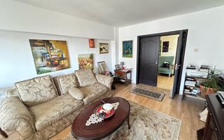 Apartament 4 camere Unirii | 1995 | decomandat | stradal | - Poză 3