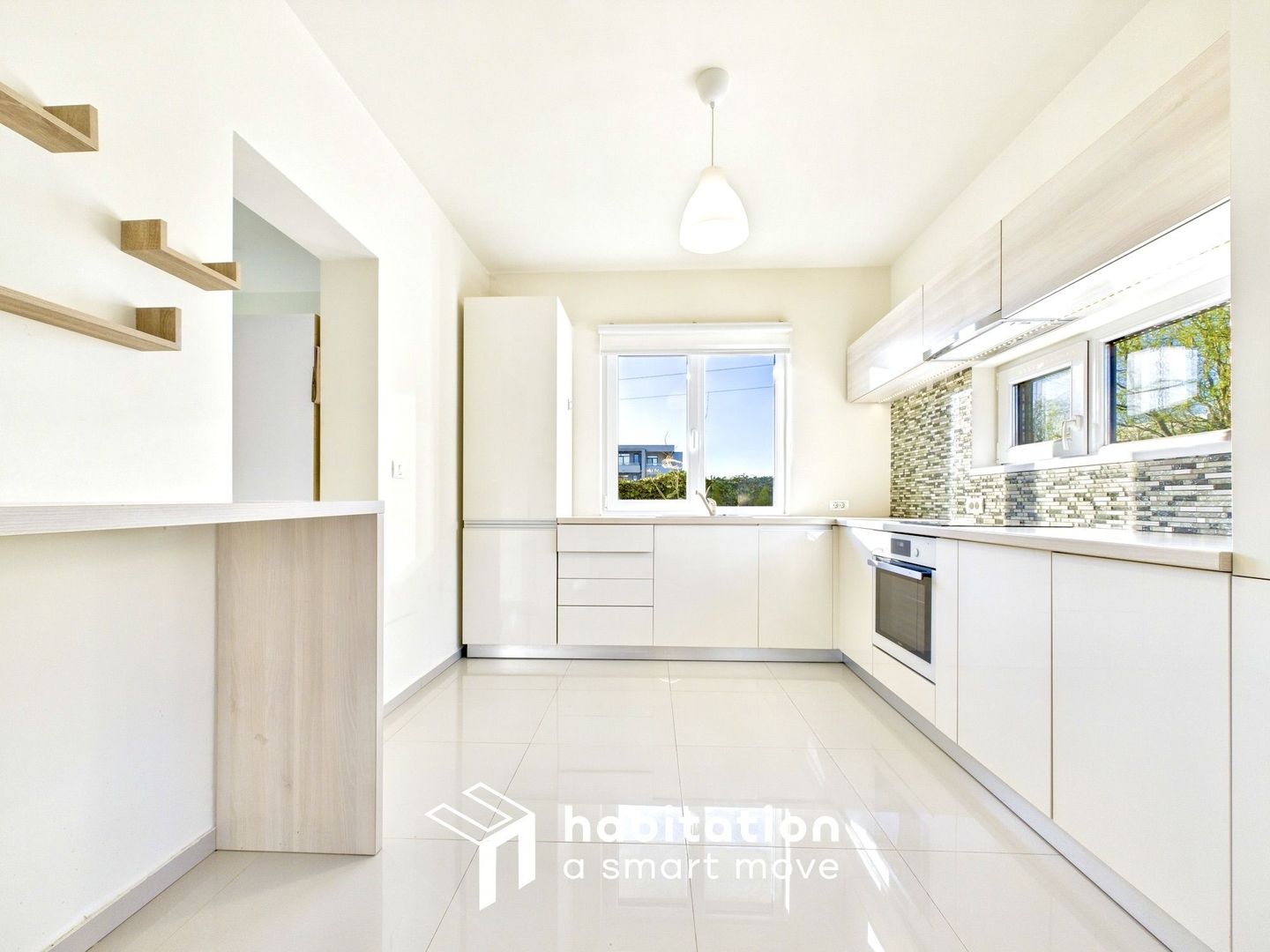 Proprietate deosebită – Casă pe Colț cu 2 fronturi stradale - Poză 13