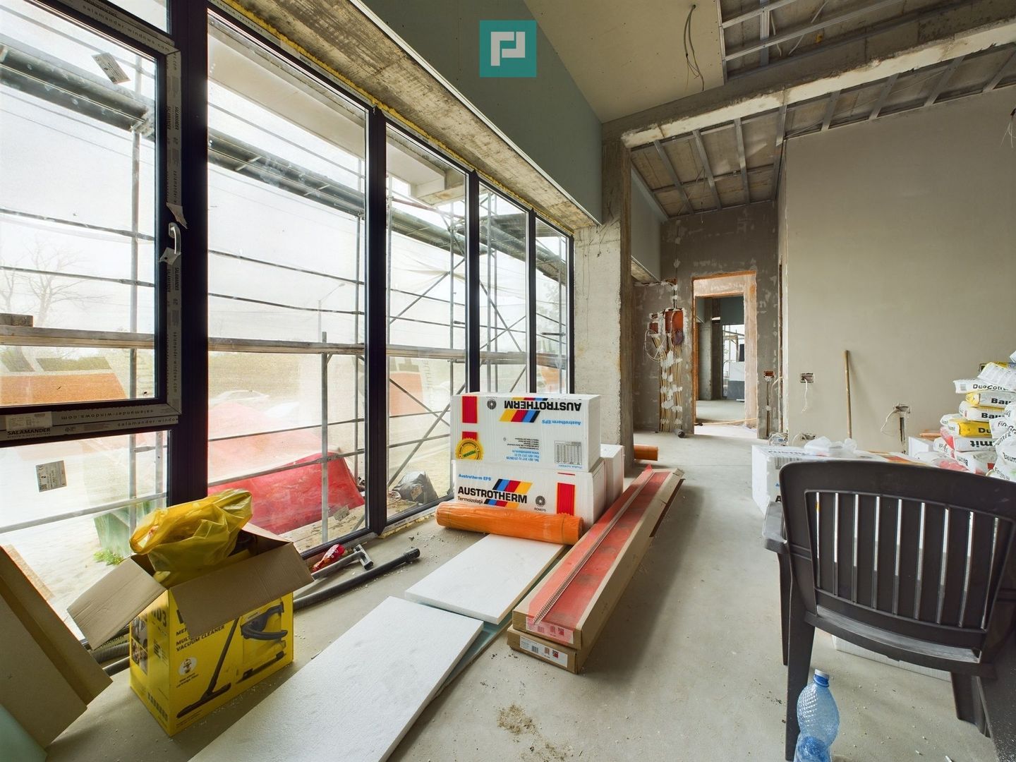 Spațiu Comercial Nou în Complex Rezidențial zona Șoseaua Chitilei - Poză 2