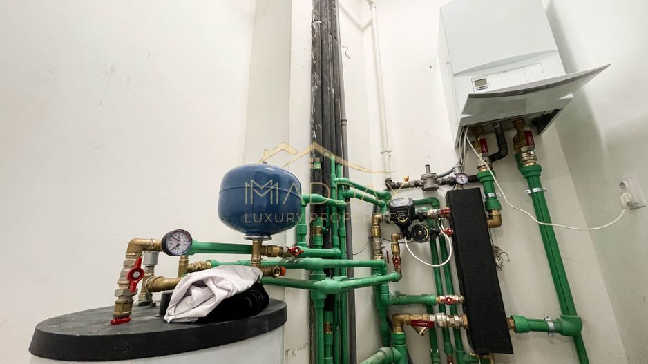 Spatiu comercial ***Prima Inchiriere*** // Victoriei - Poză 52