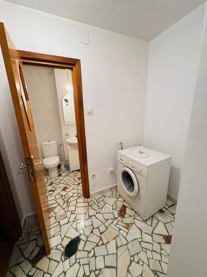Apartament cu 3 camere de vanzare Drumul Taberei - Poză 7