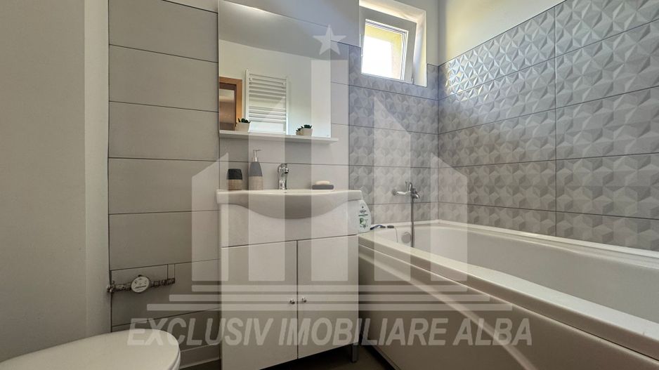 Apartament cu 3 camere decomandate de vanzare, Cetate - Poză 8