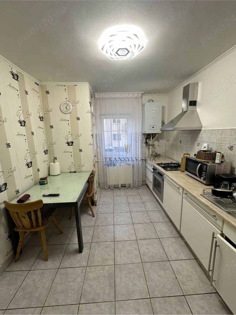 Apartament 3 camere, decomandat - Poză 4
