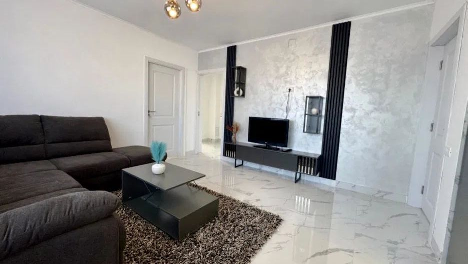 Apartament 3 camere de inchiriat 1 MAI Domenii Pajura - Poză 2