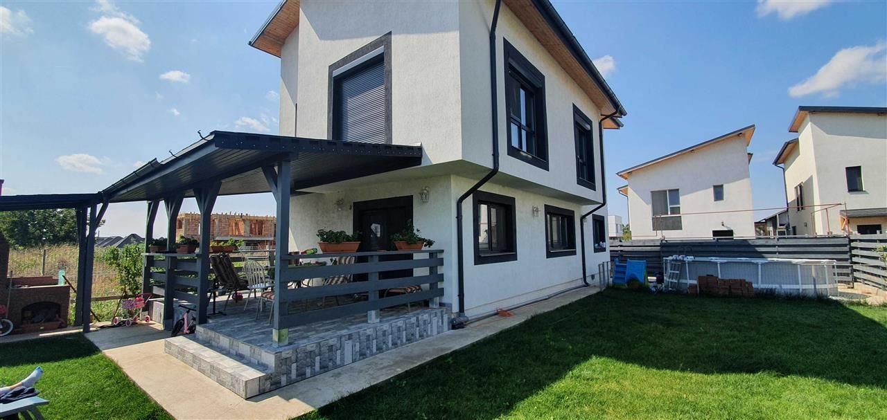 Vila individuala Tunari | Pompa de Caldura & Panouri Solare - Poză 1