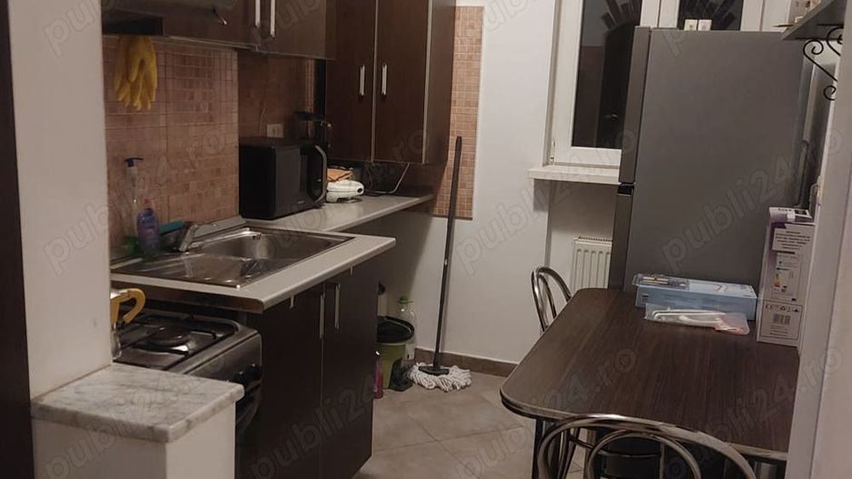 APARTAMENT  COCHET ZONA CAPITALE - Poză 3
