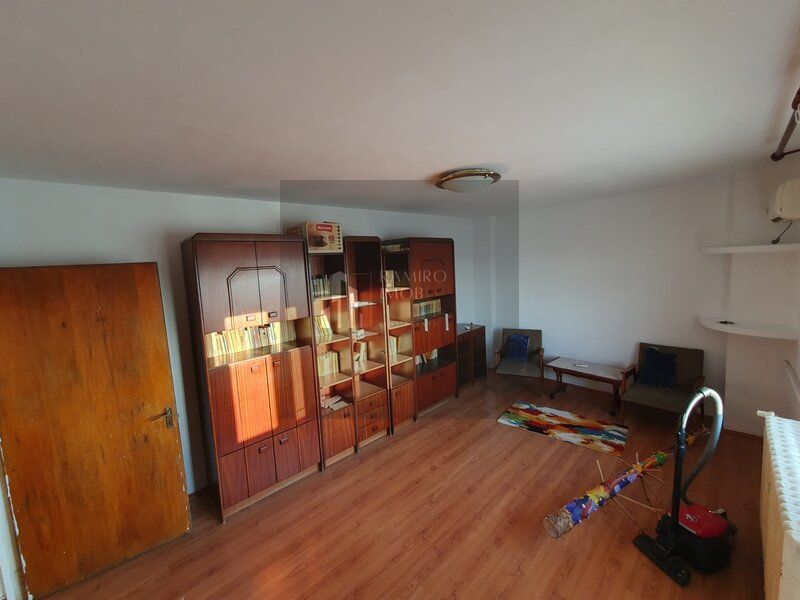 Apartament 4 camere decomandat | 88mp | Costin Georgian | Bloc reabil - Poză 7