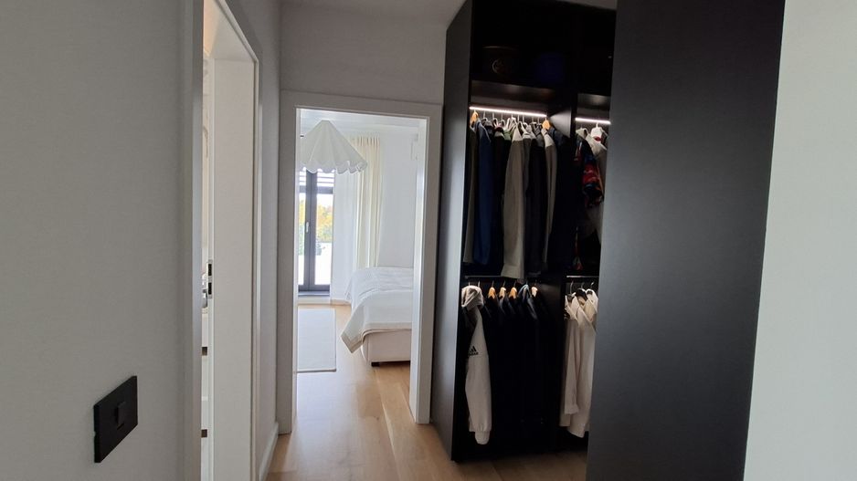 Casa mobilata si utilata cu teren de 432mp - Poză 28