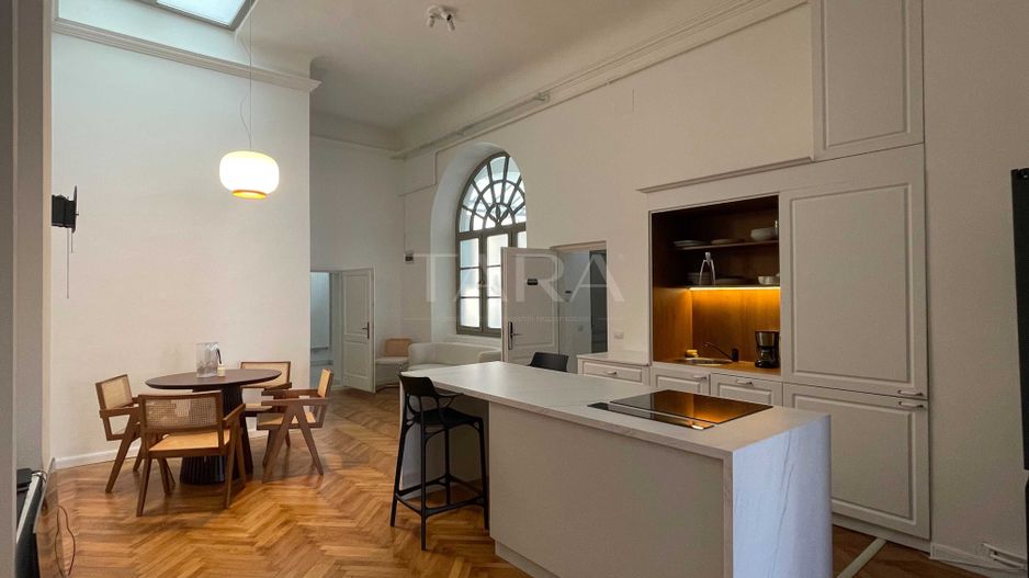 Apartament cu 4 camere, Ultracentral, zona Piata Unirii - Poză 2