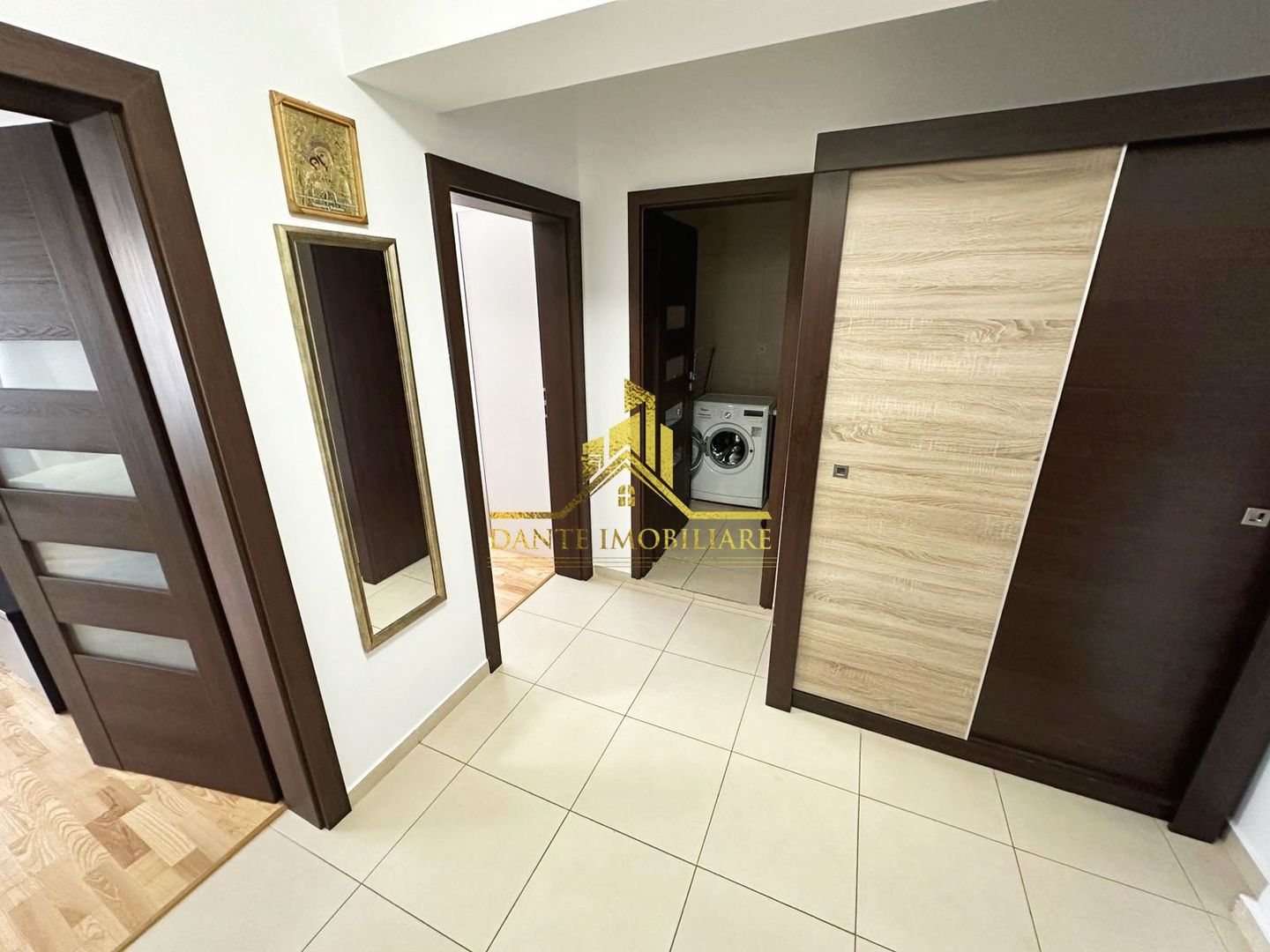 2 camere, decomandat, modern, bloc nou, parcare, Centru, Tr Mosoiu - Poză 8