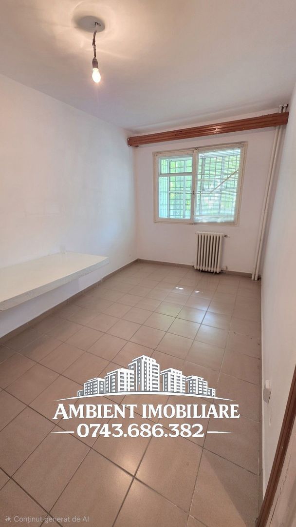Apartament cu 3 camere, fost cabinet medical, parter, zona CUZA VODĂ; - Poză 6