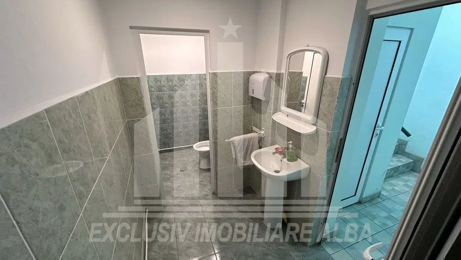 Spatiu birouri de vanzare, zona Centru - Poză 5