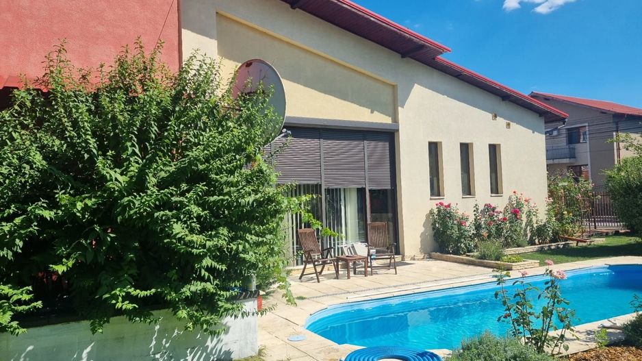 Vilă cu 4 camere de închiriat în zona Braytim cu piscina - Poză 26