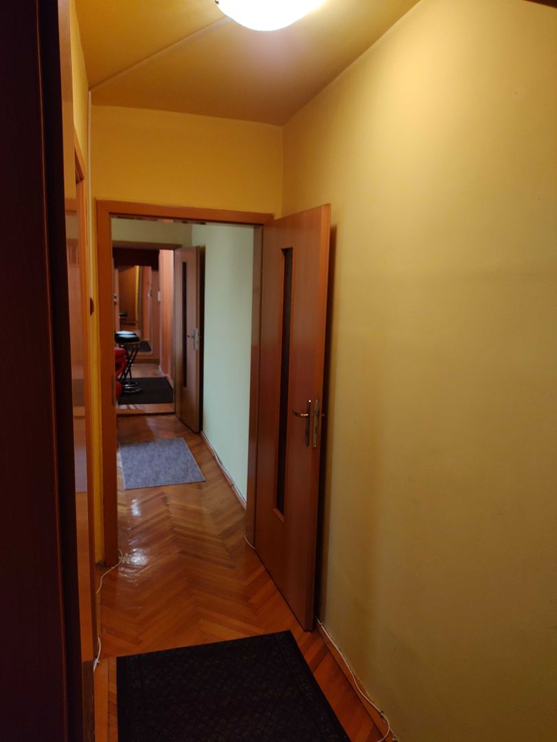 Apartament 3 camere zona Cetatii - Poză 4