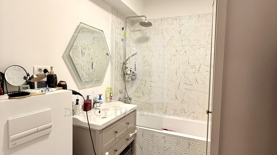 Apartament la cheie / 3 camere / Zona Eroilor - Poză 15