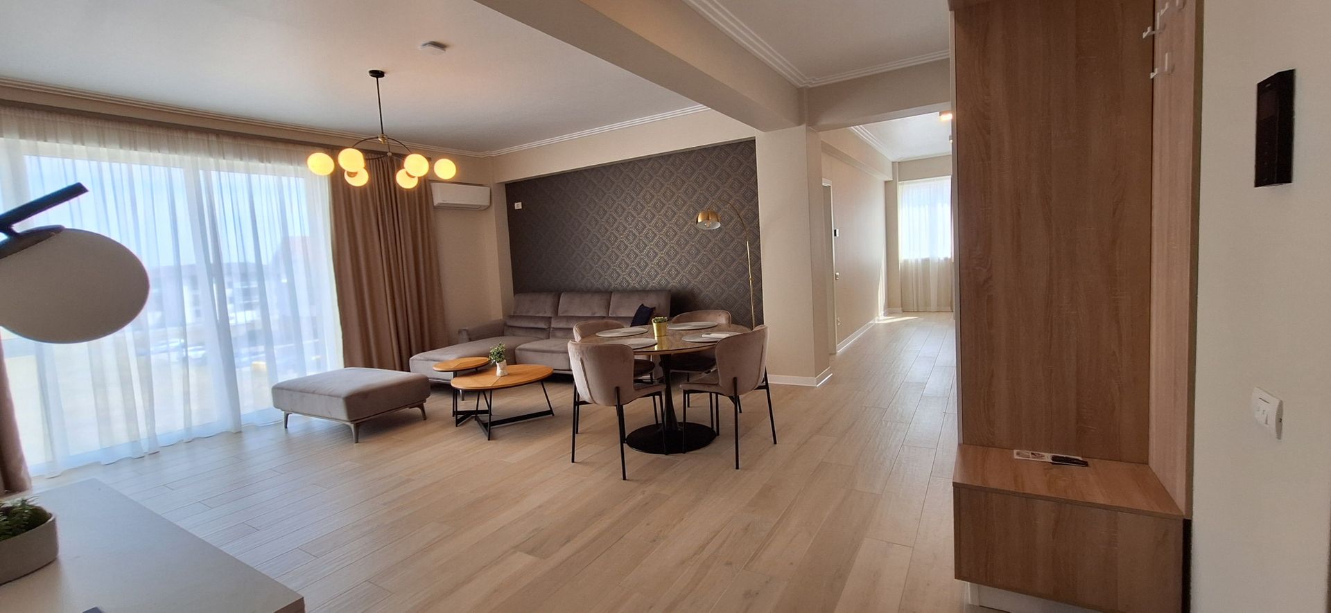 Apartament mobilat si utilat cu 2 locuri de parcare - Poză 23