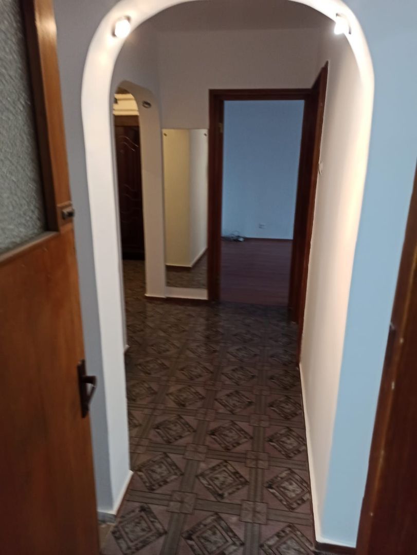 3cam.dec-1baie-disponibil imediat/Bvd Brancoveanu 130-132,sector 4 - Poză 4