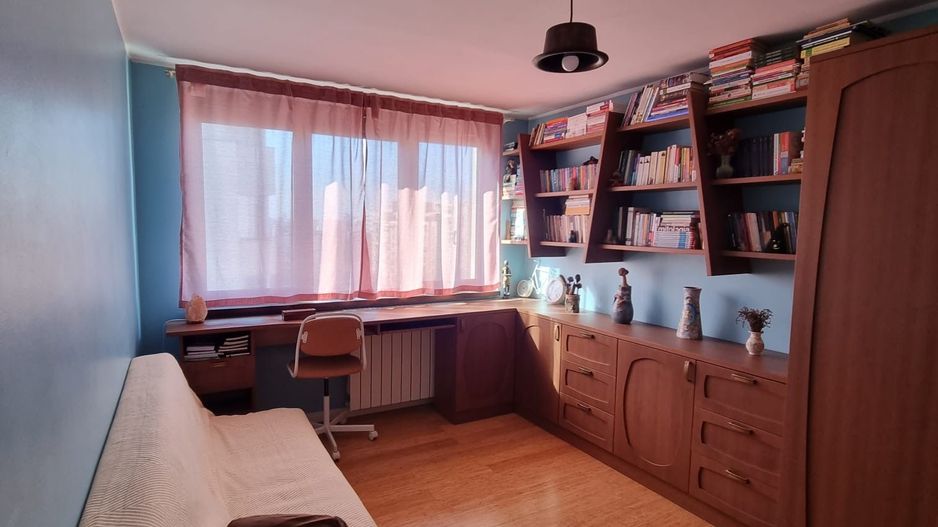 Apartament atragator, trei camere, Vatra Luminoasa - Poză 5