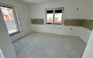 Casă Individuală cu garaj dublu de Vânzare în Șelimbăr, zona Lidl - Poză 11