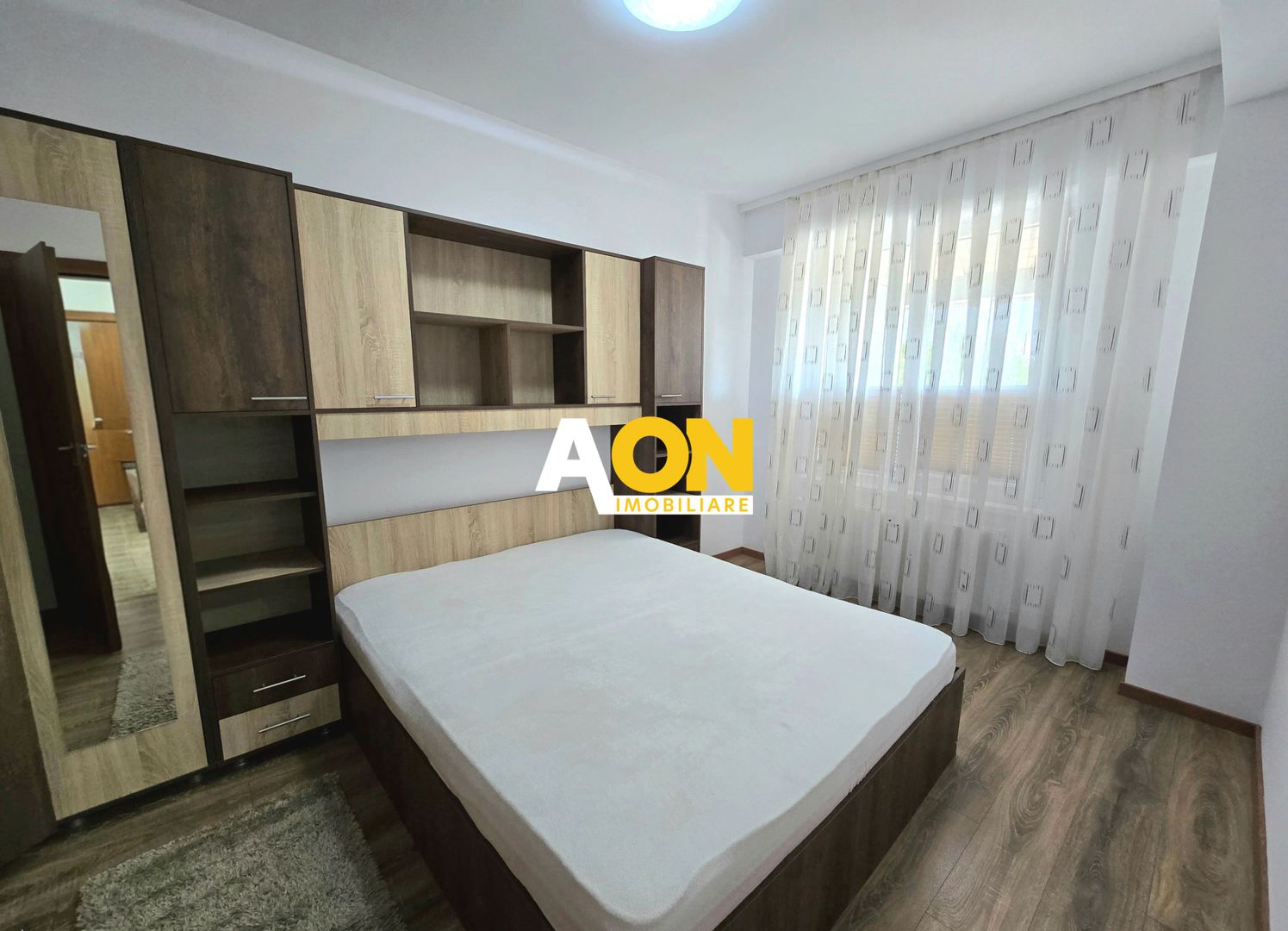 Apartament cu 3 Camere, Complet Mobilat, Bloc Nou, Zona Centru - Poză 4
