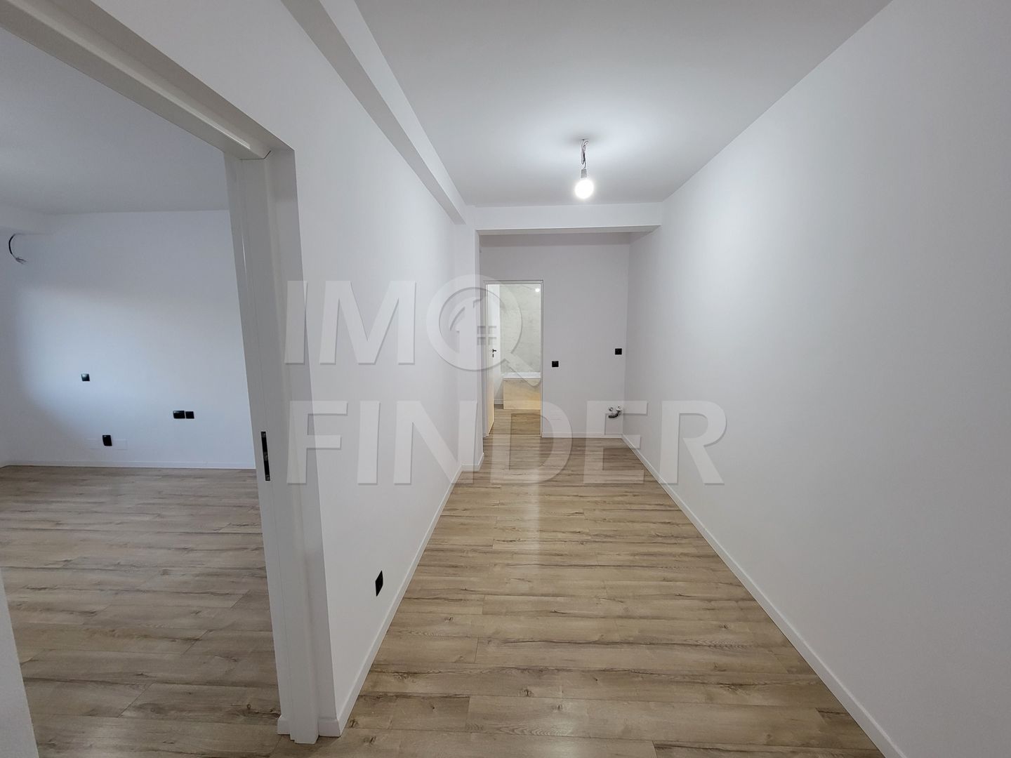 Vanzare apartament 3 camere, parcare, zona FSEGA, Iulius Mall - Poză 6