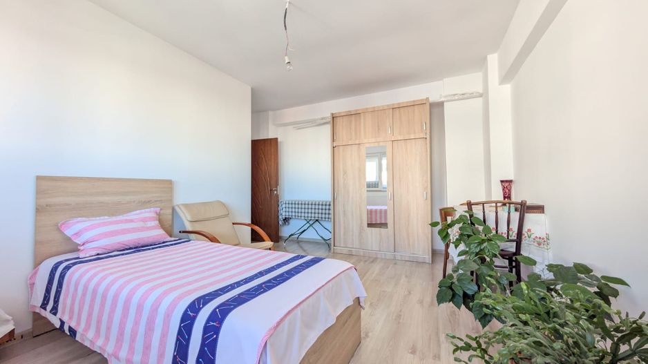 Apartament decomandat 3 camere Sector 3 Titan-Th. Pallady - Poză 2