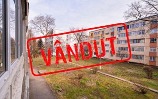 Apartament 3 camere, etaj 1 – zonă ultracentrală (Starea Civilă) - Poză 1