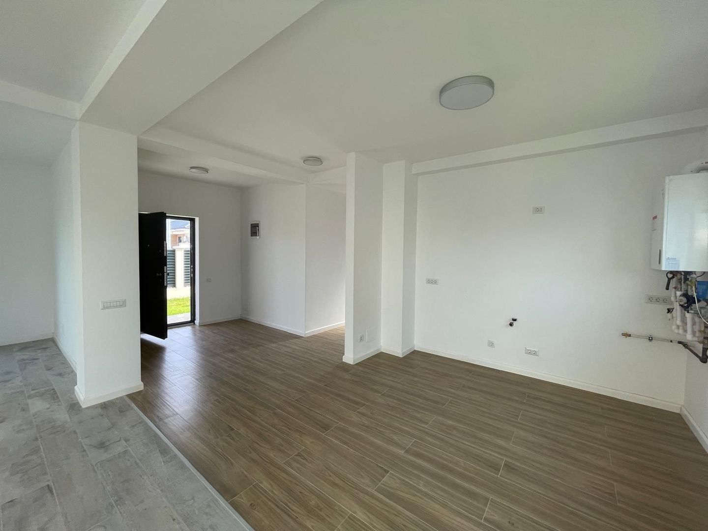 Vilă Individuală 4 camere Tunari - Cartierul Tineretului - Poză 8