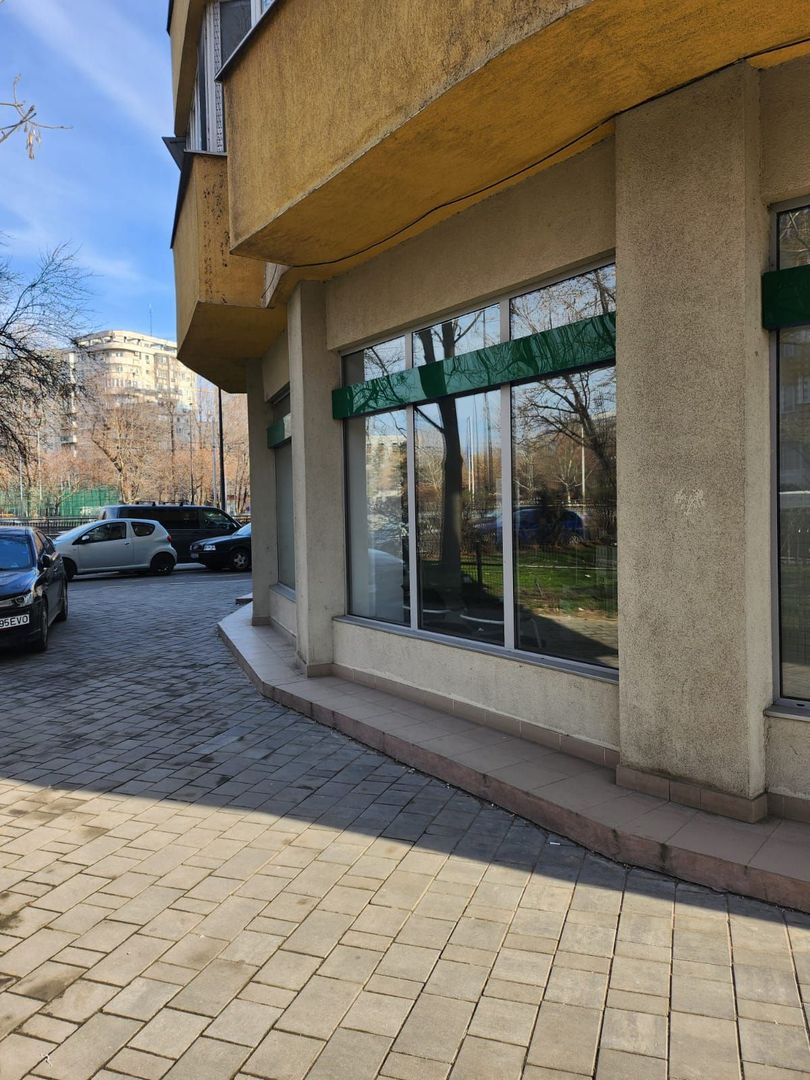 Spatiu Stradal Mihai Bravu 25 mp - Poză 5