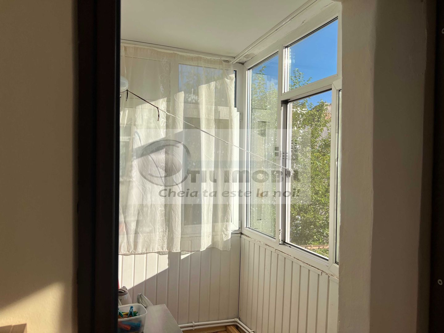 Inchiriez apartament 2 camere Nicolina 1 - Poză 7