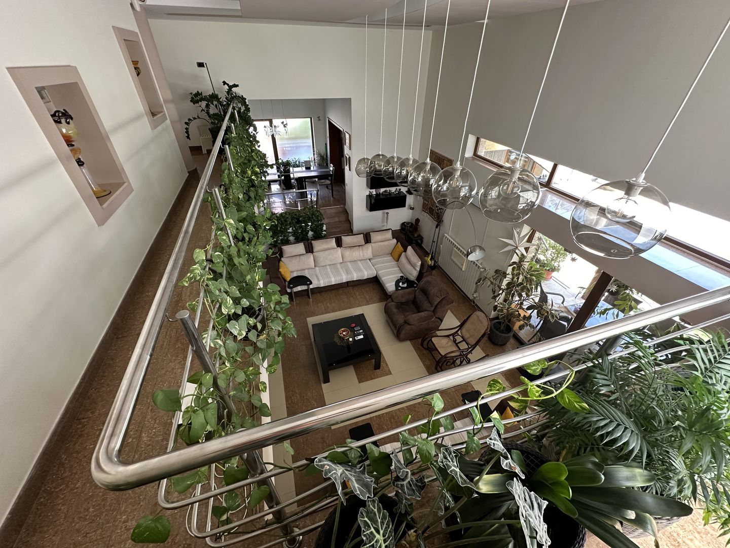 Iancu Nicolae- Vilă impresionantă-8 camere si 772 mp teren- comision 0 - Poză 13