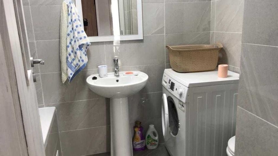 Ap 2 camere, decomandat, Militari Residence, bloc nou, loc de parcare - Poză 5