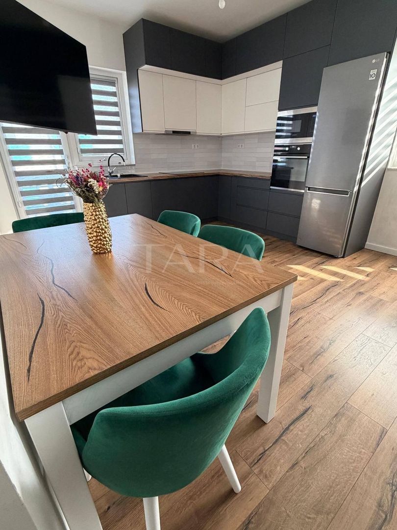 3 Camere Premium cu Terasă de 36 mp și 2 Garaje – Floresti. - Poză 3