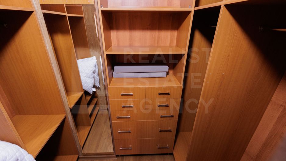 Chirie, apartament cu 4 camere, str. Petru Movilă, sectorul Centru - Poză 16