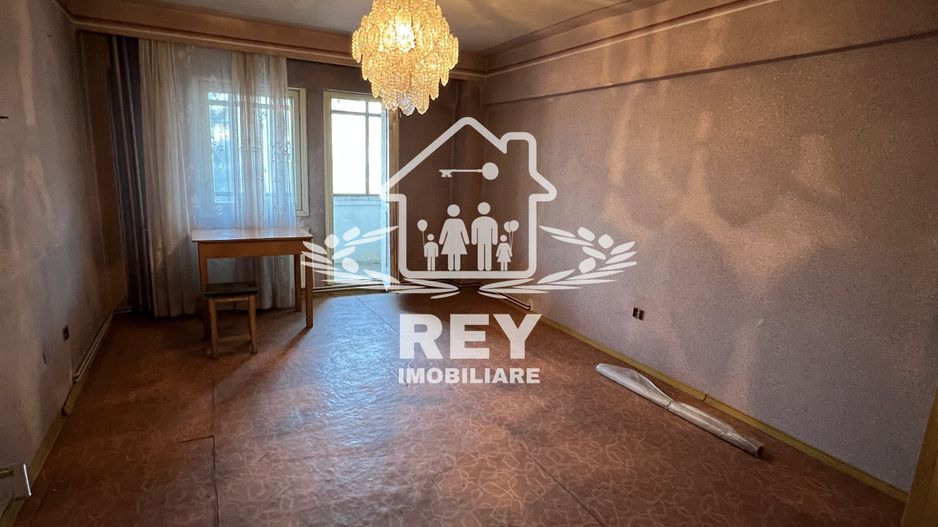 Apartament 4 camere decomandate 4 balcoane etaj 1 Str. Bâlea/Sibiu - Poză 15