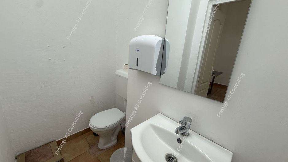 Spatiu comercial Parter cu Vad comercial | 80mp Soarelui-Uranus Plaza - Poză 8