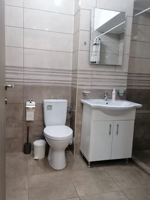 AP. 2 CAMERE- GROZAVESTI, CENTRALA PROPRIE, METROU 5 MINUTE, BLOC NOU - Poză 4