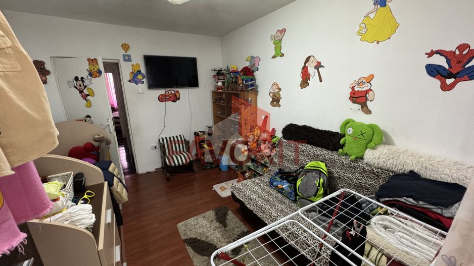 Etaj intermediar. Pozitie excelenta. Boxa in CF - Poză 12