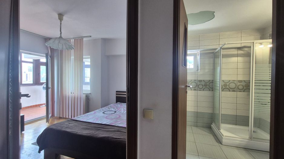 Onix, apartament cu priveliste spre Tâmpa - Poză 10