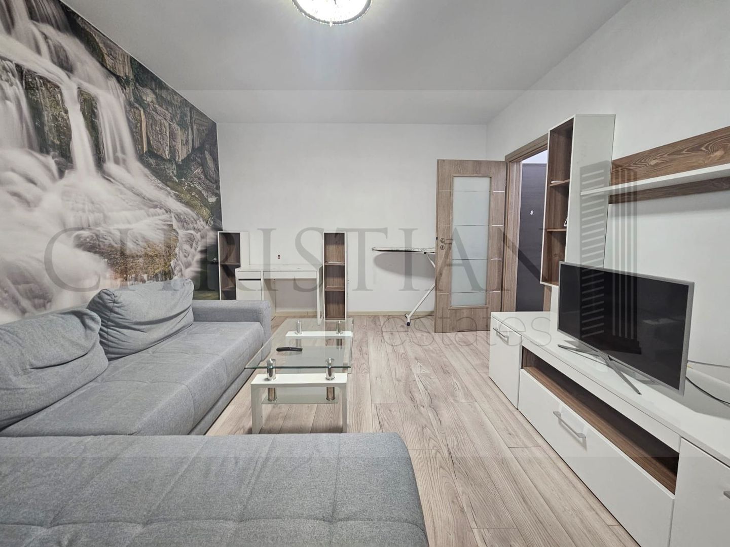 Apartament 2 camere - Exigent Plaza Residence Faza 4 Parcare Optional - Poză 1