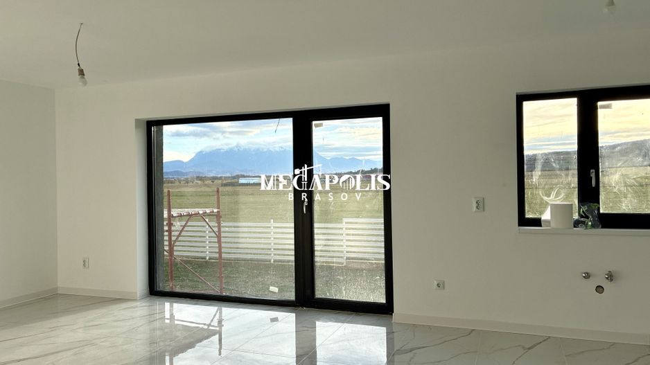 Casă / 2 camere / Codlea / Credit - Poză 3