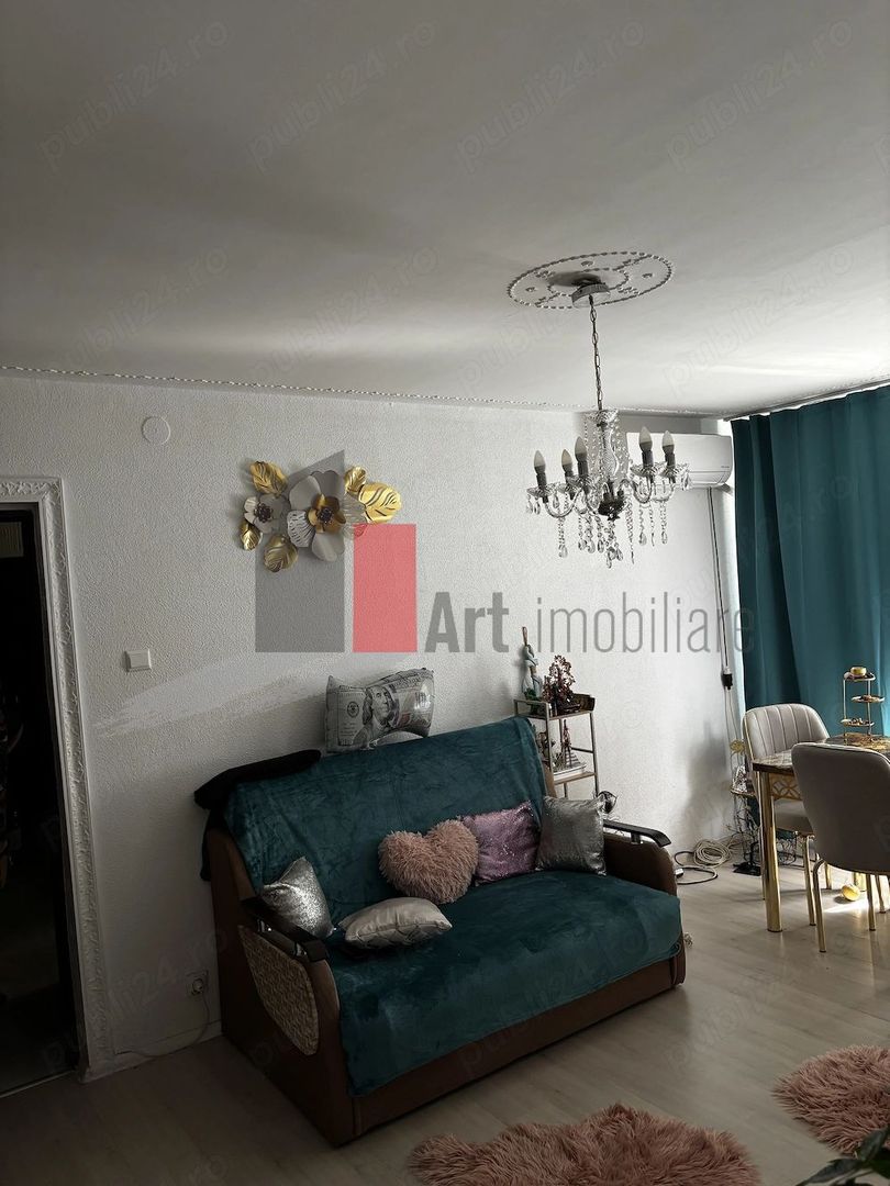 Vând apartament cu 3 camere și 2 băi în zona Militari - Poză 2