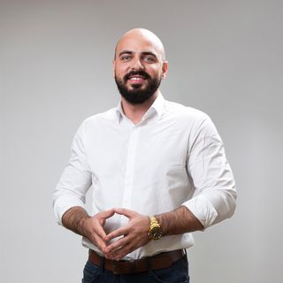 Adrian S H Vasiu - MAAC Imobiliare