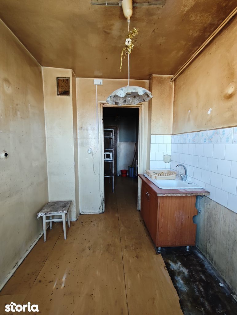 Apartament 2 camere - 55mp utili+balcon, etaj 10/10 - Poză 6