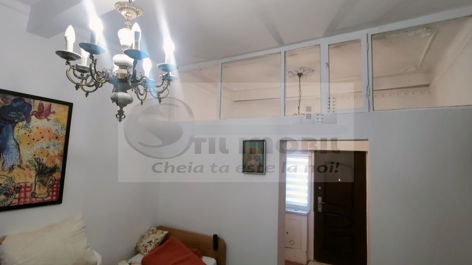 APARTAMENT ULTRACENTRAL , PIATA UNIRII, CUZA VODA 70 MP PLUS CURTE - Poză 12