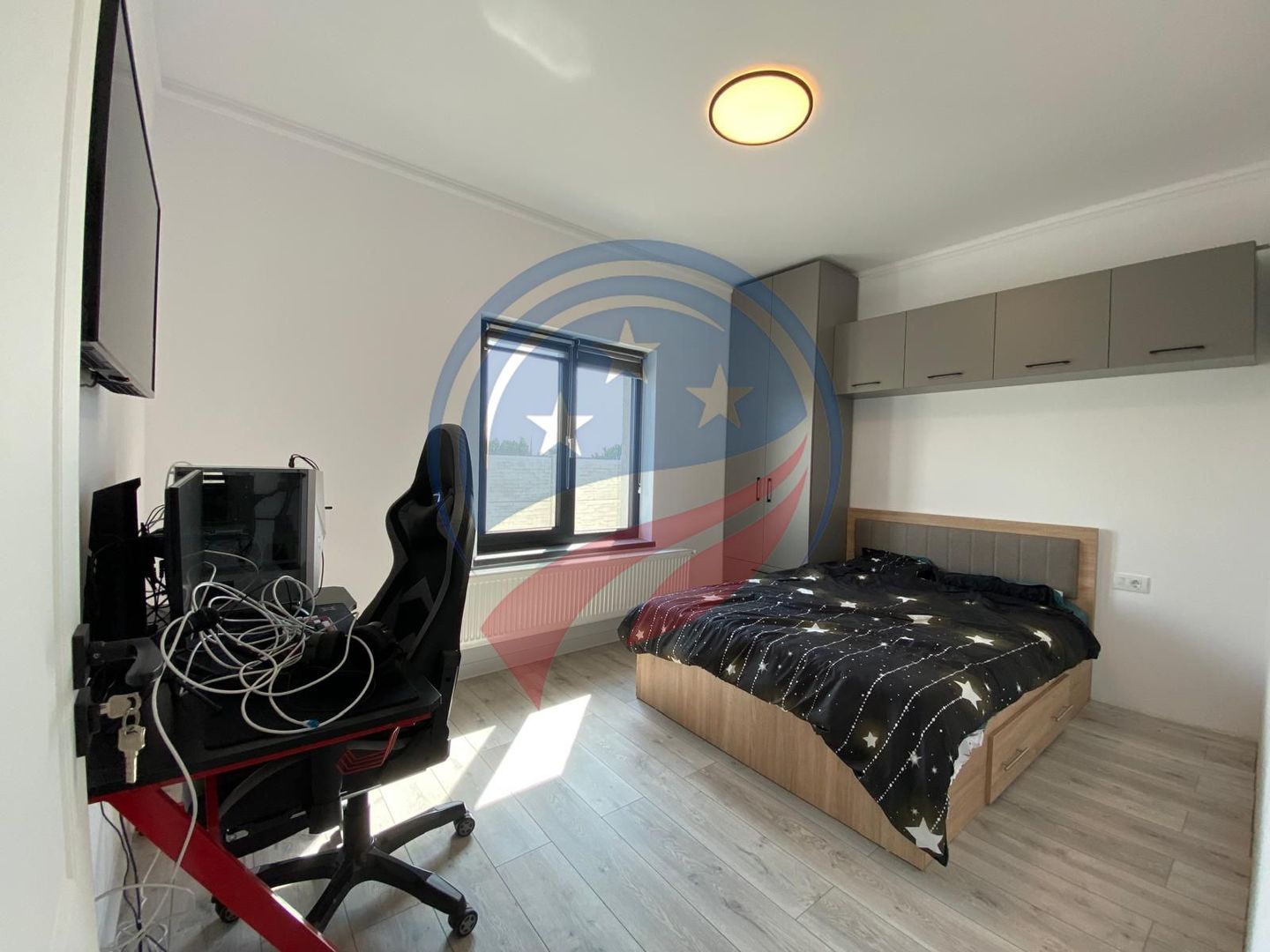 CASA DEOSEBITA ZONA SELGROS COMPLET MOBILATA - Poză 12