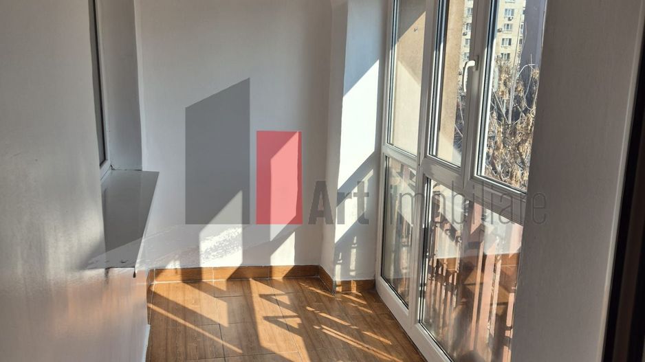 Vanzare apartament 4 camere Lujerului - Poză 2