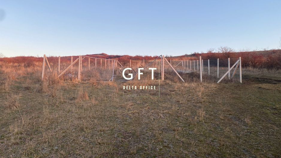 Teren 1800 mp-ideal investitie-panoramic-Zona Cighir Exclusiv - Poză 3